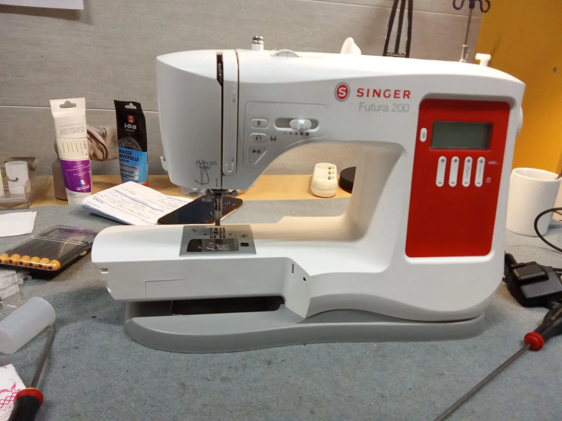 Machine à coudre Singer Futura 200