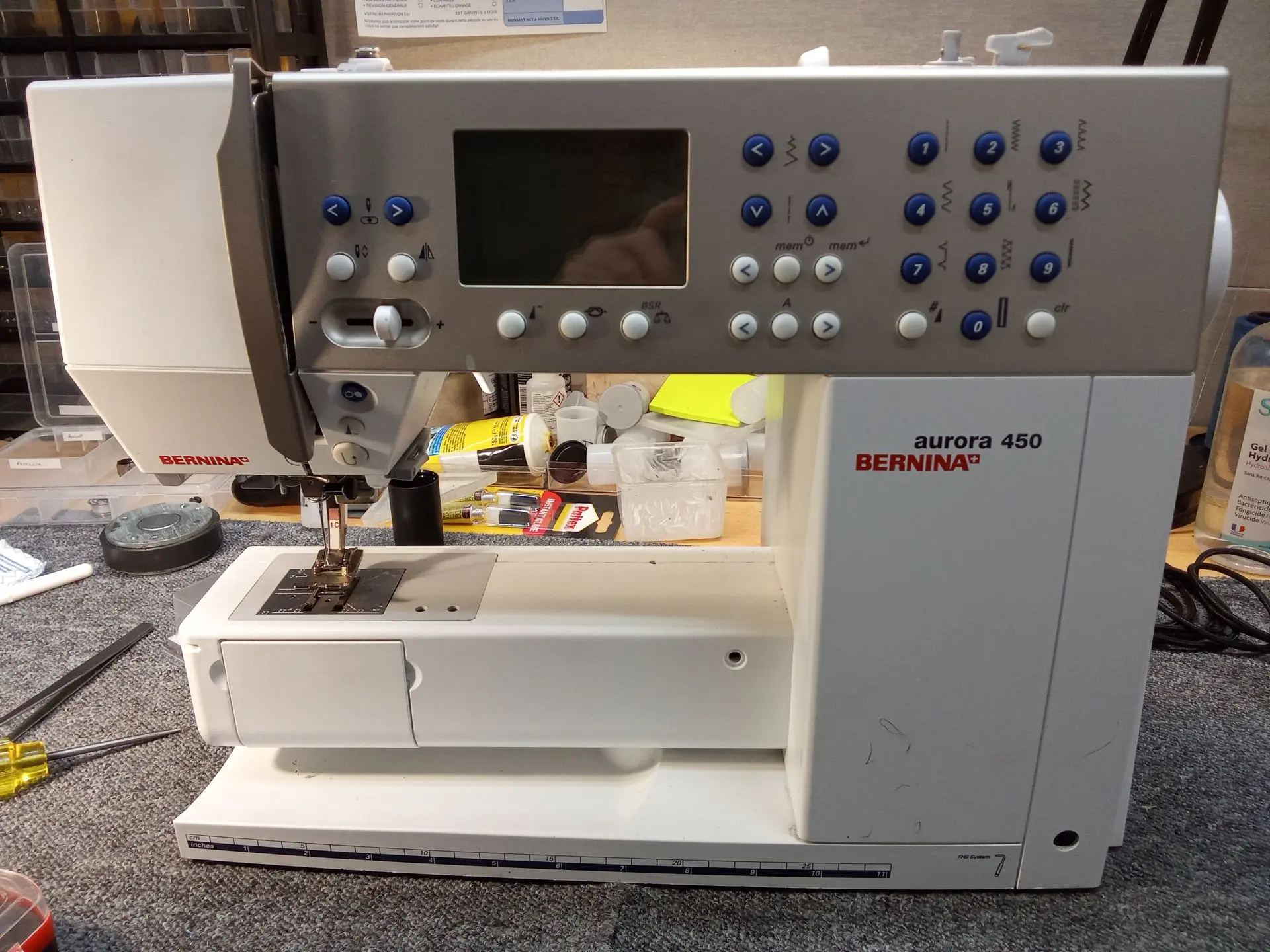 Machine à coudre Bernina électronique